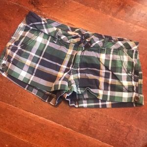 Hollister plaid shorts